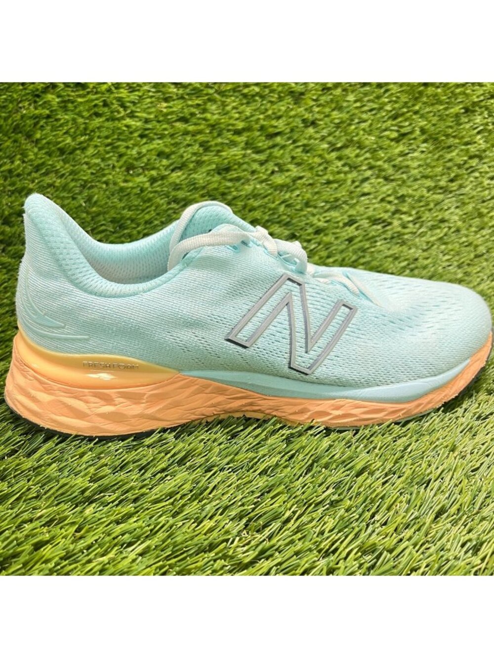 New Balance Fresh Foam 880 v11 Womens Size 8.5D Blue Running Shoes Sneakers
